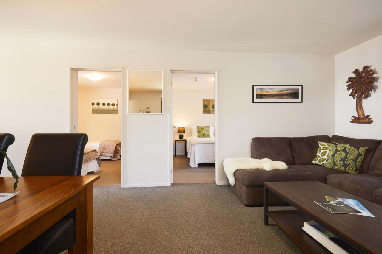Blenheim Palms Motel Экстерьер фото