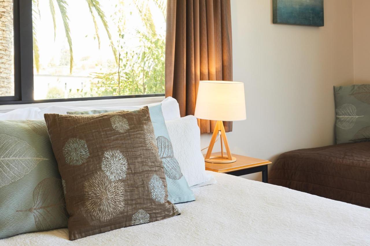 Blenheim Palms Motel Экстерьер фото