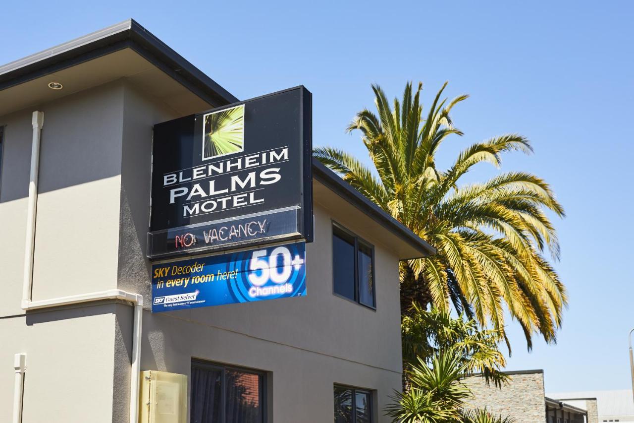 Blenheim Palms Motel Экстерьер фото