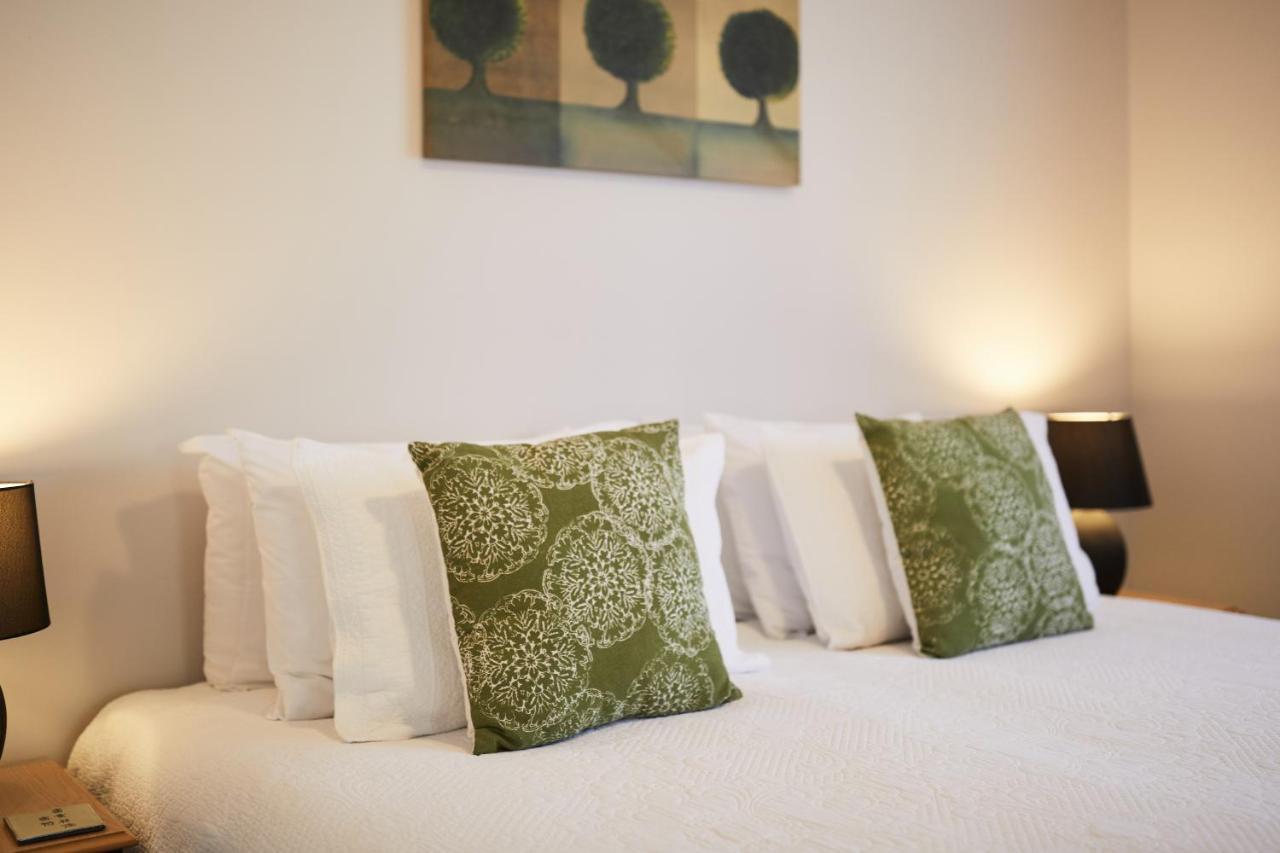 Blenheim Palms Motel Экстерьер фото