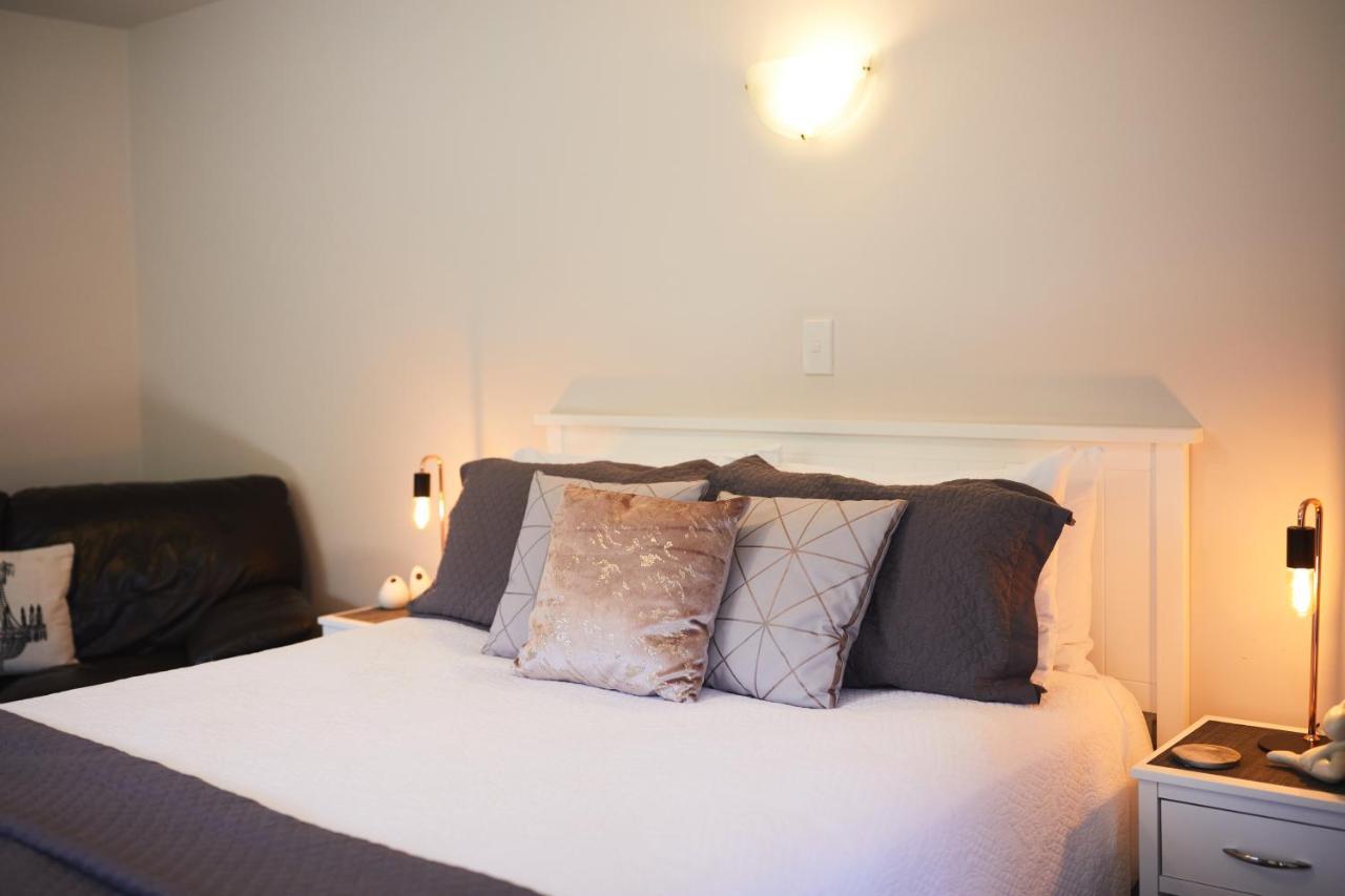 Blenheim Palms Motel Экстерьер фото